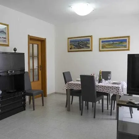 A 200 Metri Dal Mare Orata Casa vacanze *